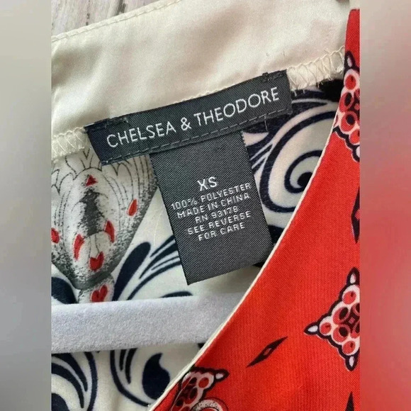 Chelsea & Theodore 7/8 Sleeve Blouse Size XS - Picture 6 of 8